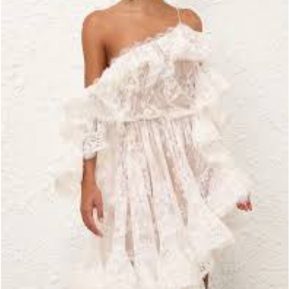 Elegant Off-Shoulder Lace Dress